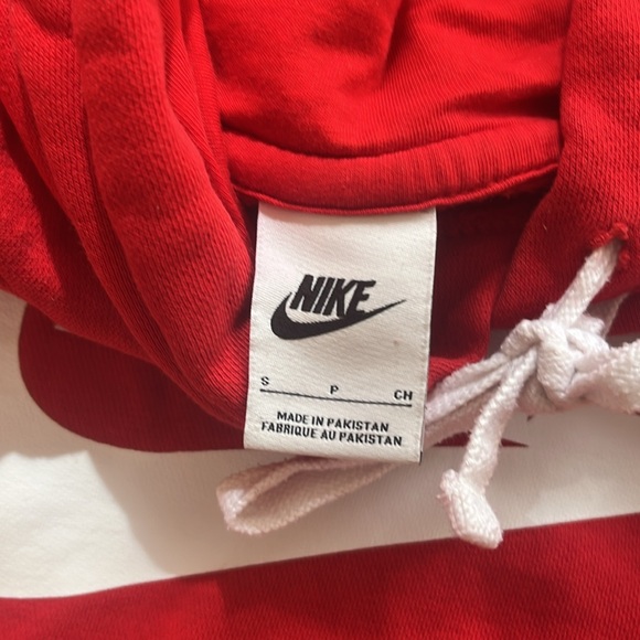 Red Nike Sweatshirt - Picture 8 of 13
